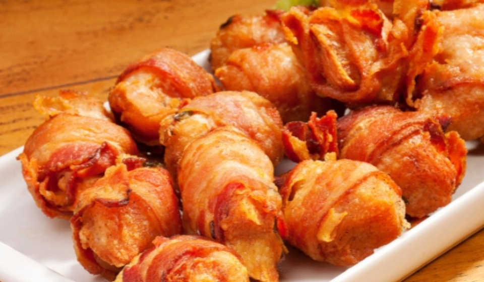 Petisco de Frango Caramelizado com Bacon